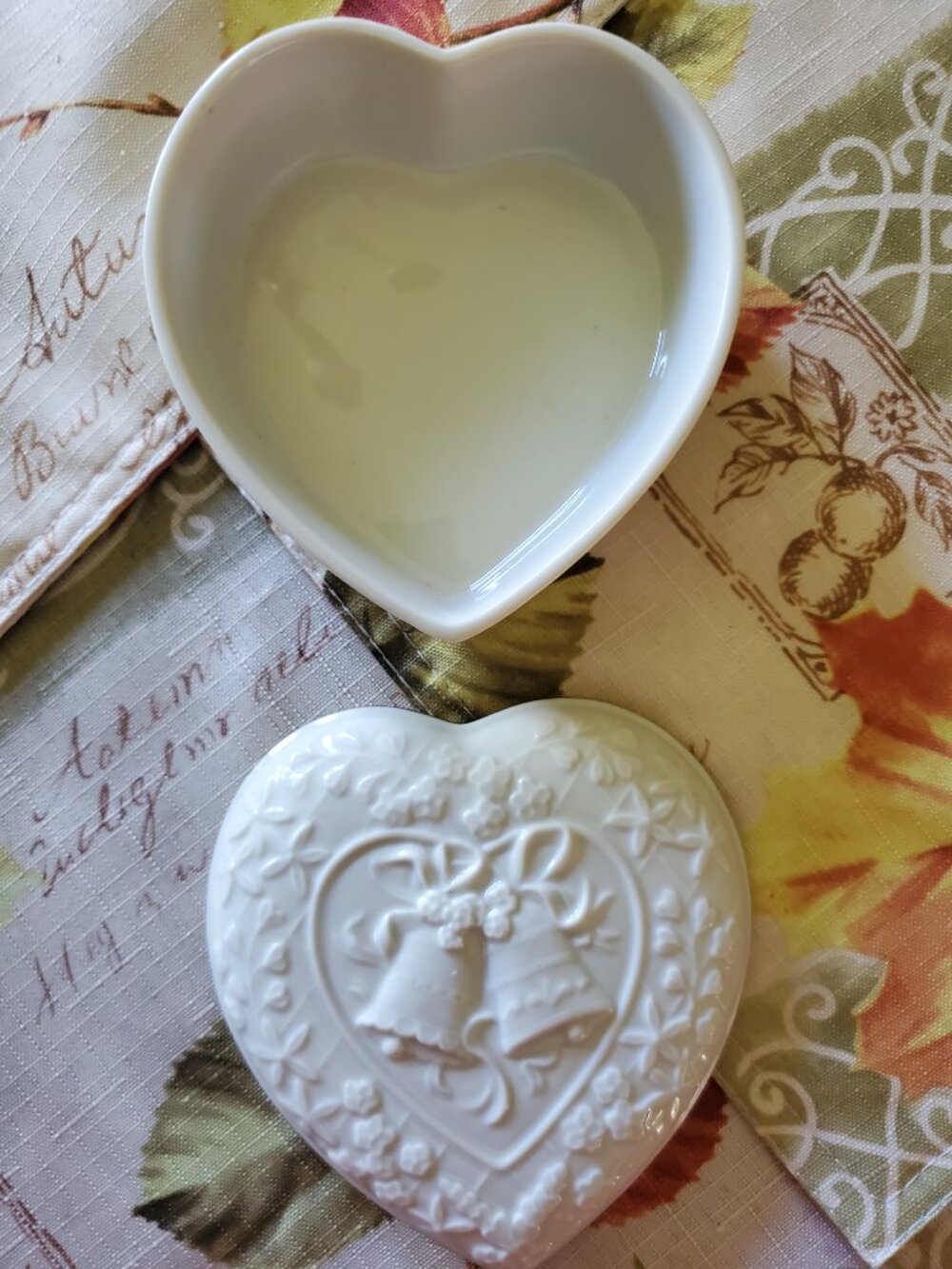 Lenox Heart Shaped Trinket Box - Picture 2 of 6